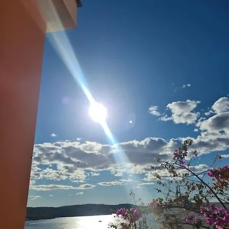 End Of The Road ,orange Apartament Trogir